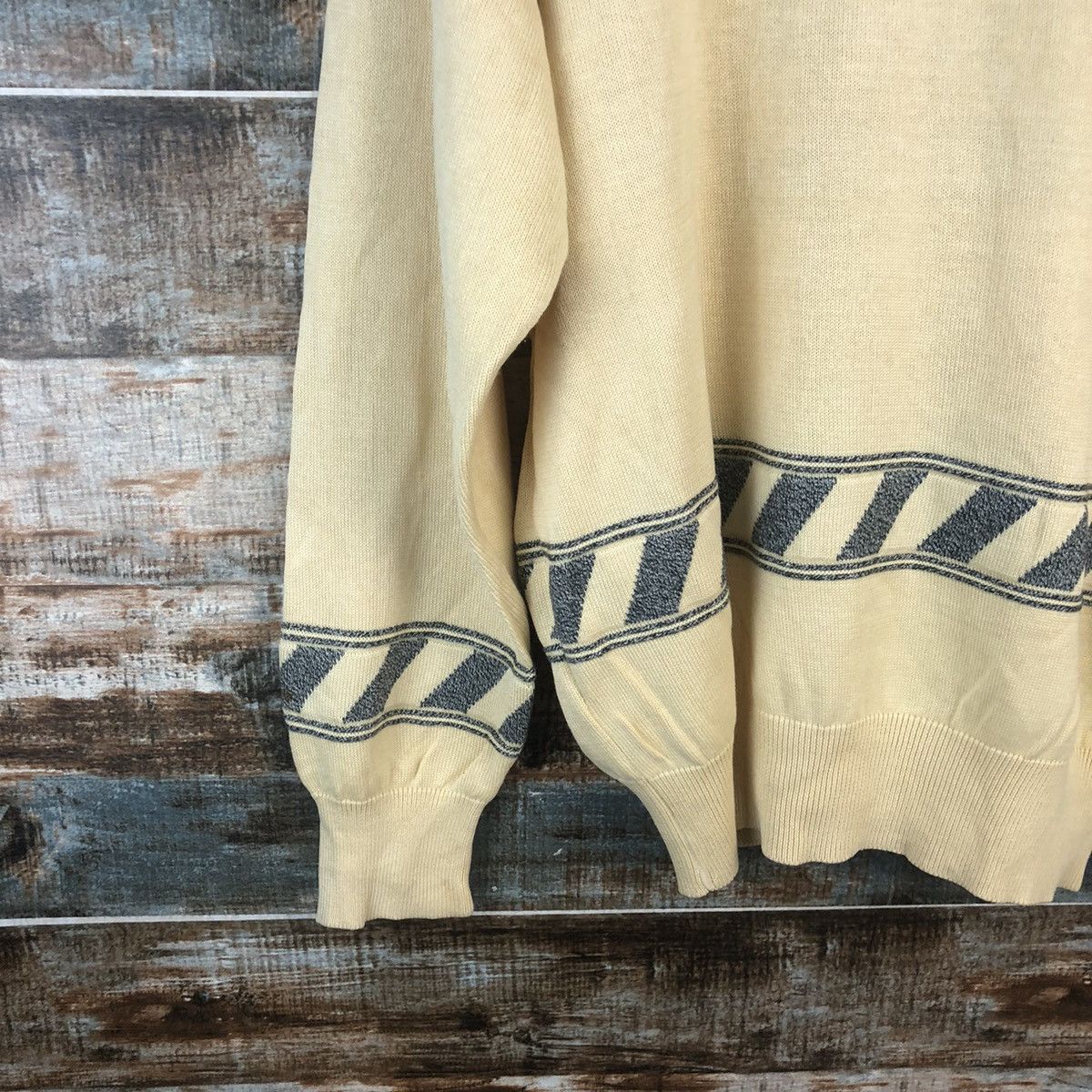 Homespun Knitwear DL Black White sportwear vintage japan Beige Knitwear #C686 Size US M / EU 48-50 / 2 - 15 Thumbnail