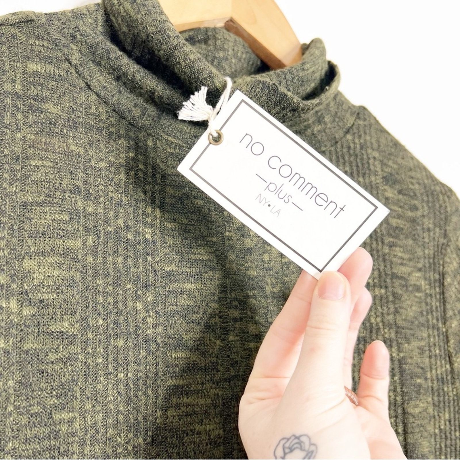Other New with Tag No Comment Women’s Turtleneck Sweater Dress Size XL / US 12-14 / IT 48-50 - 14 Thumbnail