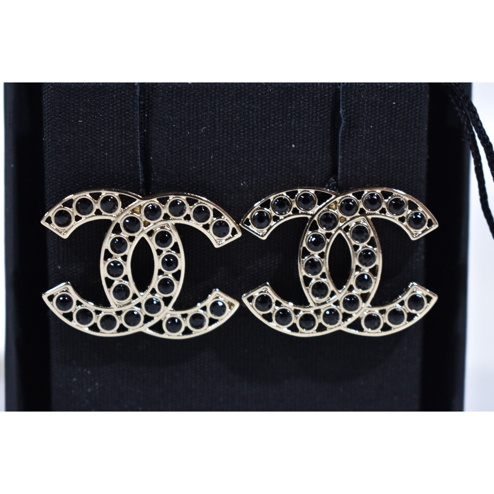 Chanel Chanel Gold Black Interlocking Drop Statement Stud Earrings Size ONE SIZE - 7 Thumbnail
