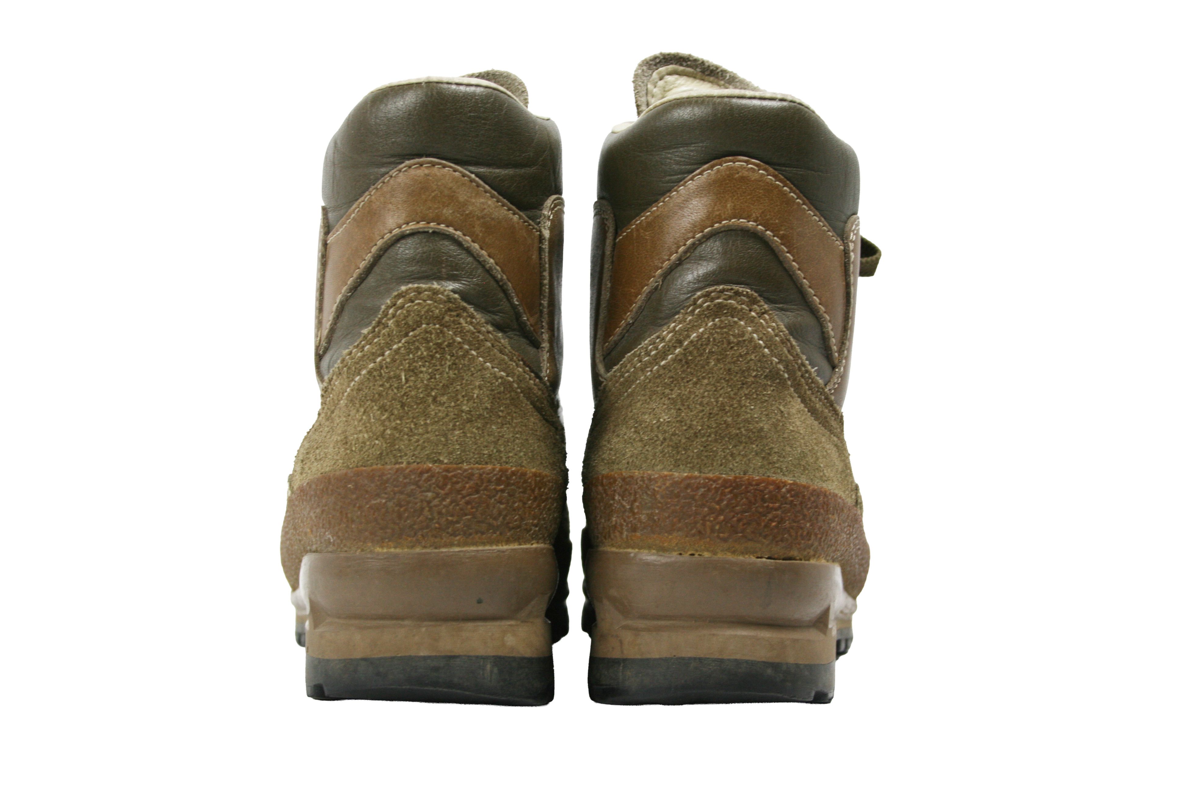 LOWA 90S Hiking Boots Vintage Size US 9 / IT 39 - 10 Thumbnail