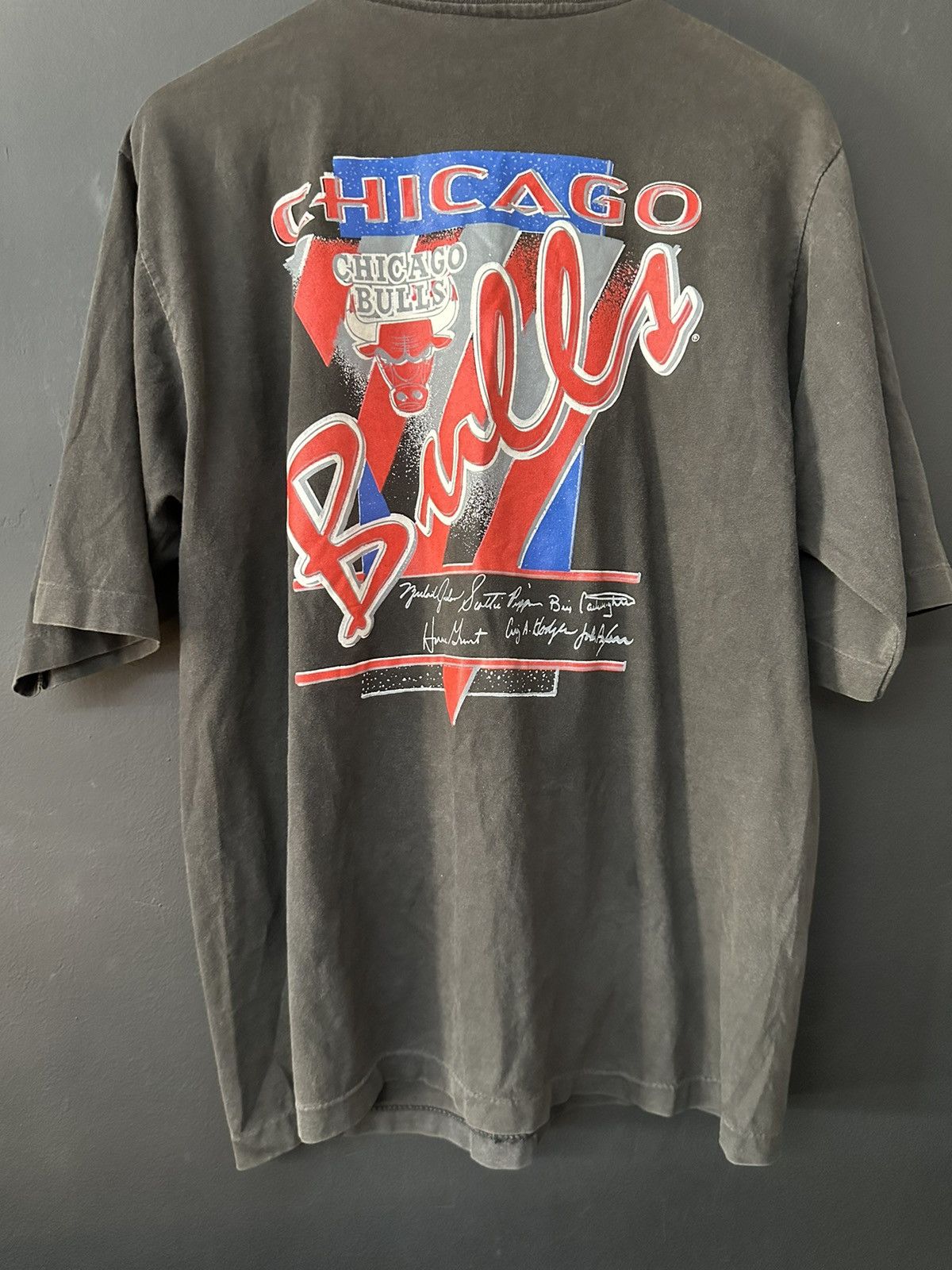 NBA CHICAGO BULLS Size US L / EU 52-54 / 3 - 4 Thumbnail