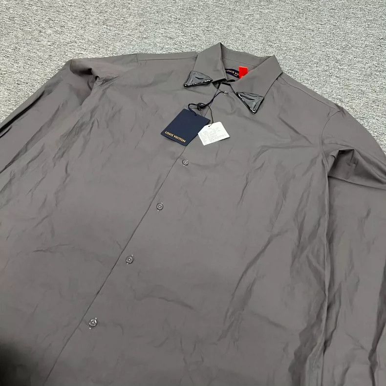 Louis Vuitton Louis Vuitton 23fw Show Long Sleeve Shirt with Metal Patchw Size US XL / EU 56 / 4 - 4 Thumbnail