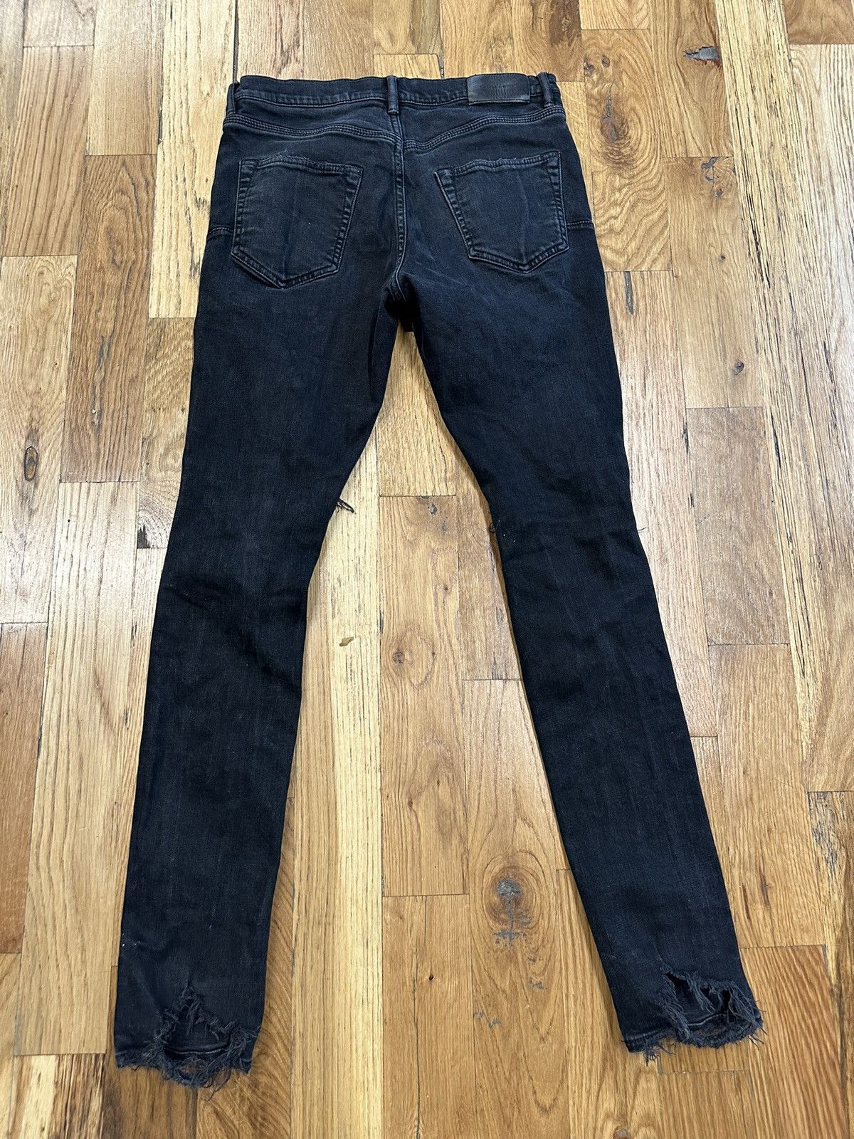 Purple Brand Purple Brand Knee Hole Distressed Black Denim Jeans Size 30 Size US 30 / EU 46 - 2 Thumbnail