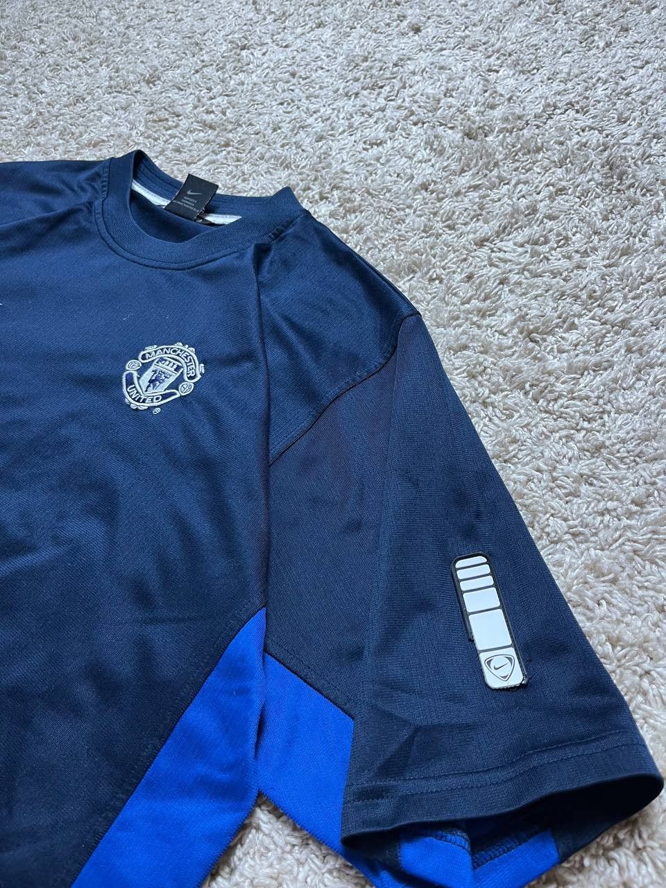 Nike Vintage Nike Manchester United Jersey Shirt Soccer Jersey Size US XL / EU 56 / 4 - 3 Thumbnail