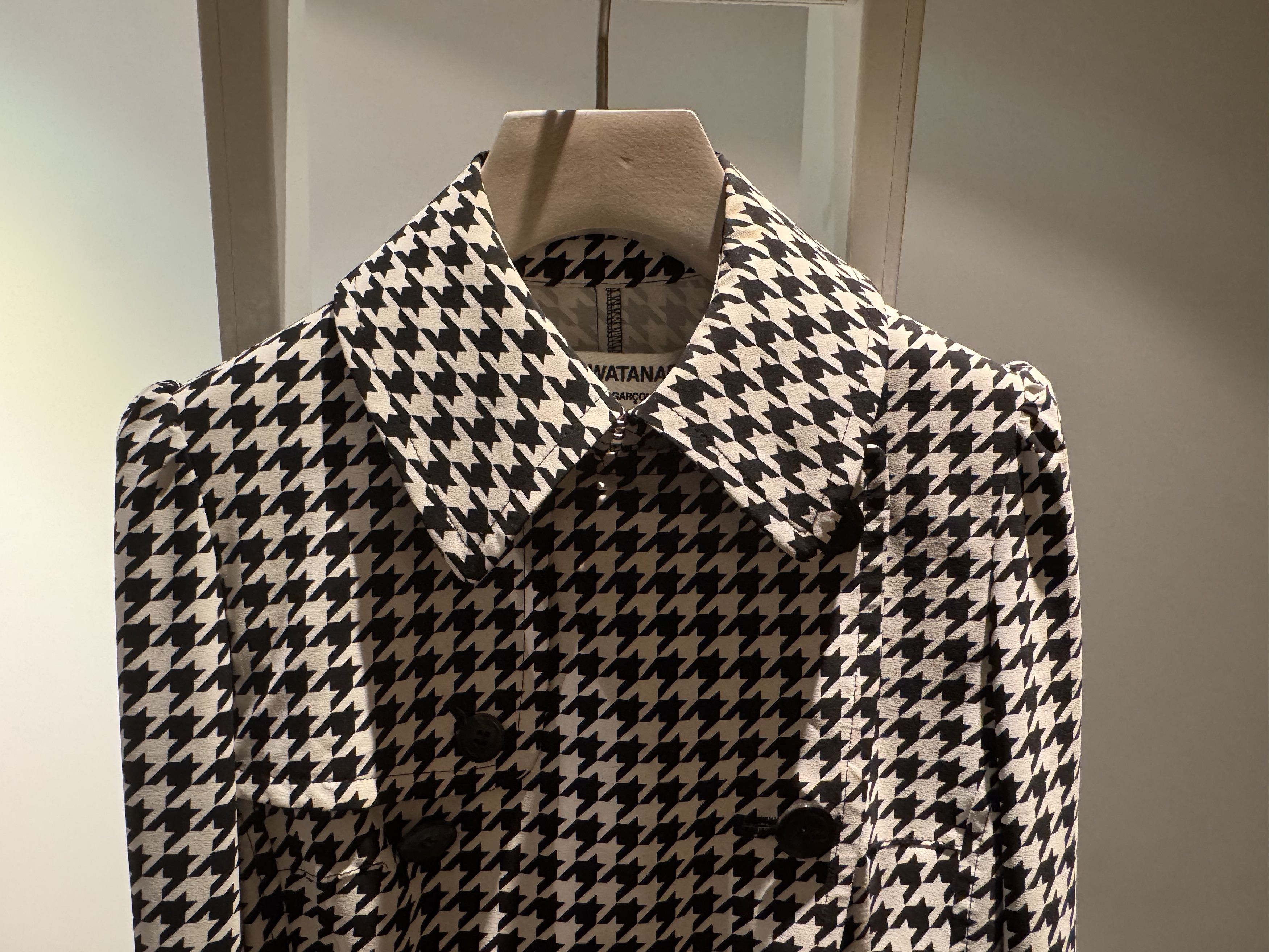 Junya Watanabe Junya Watanabe Houndstooth Short Trench (Size S) Size S / US 4 / IT 40 - 2 Thumbnail