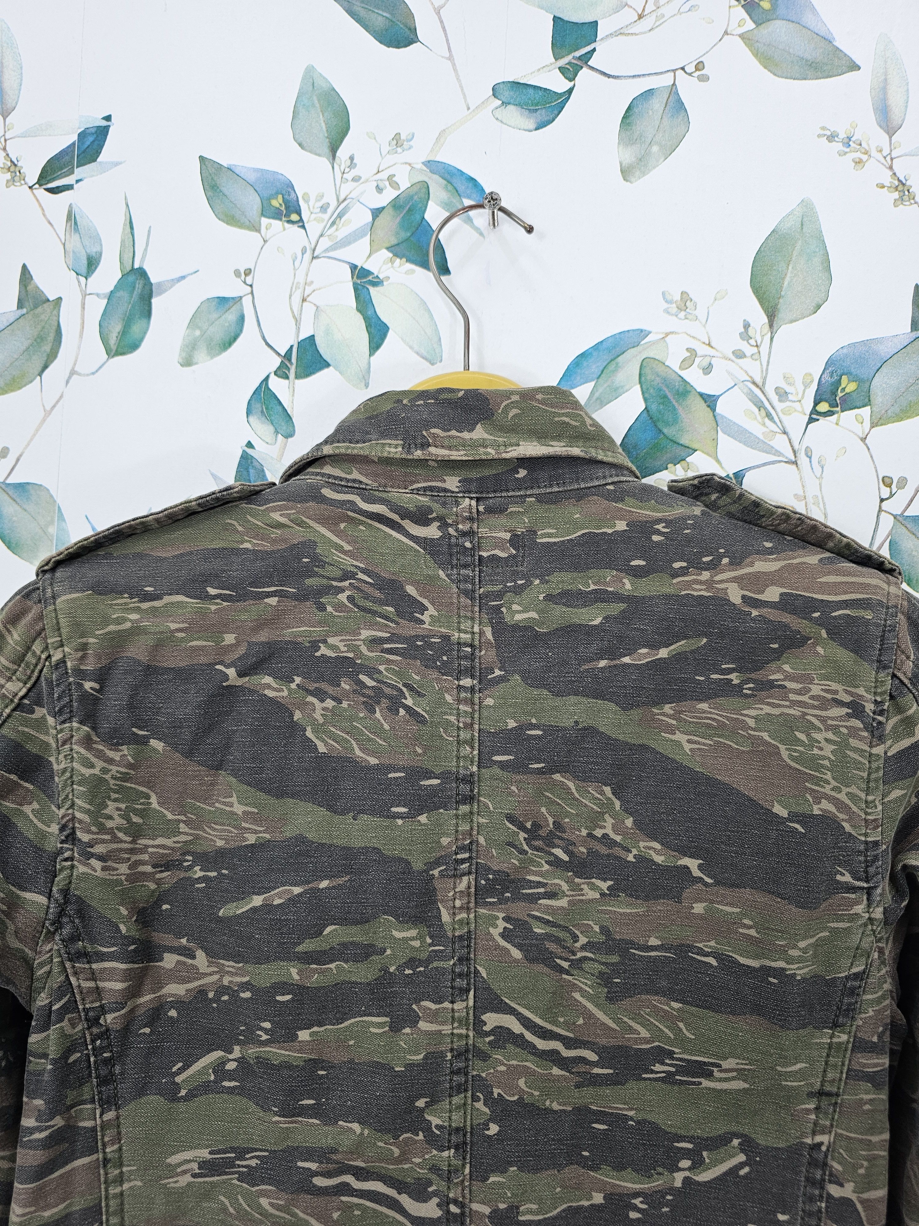 Japanese Brand GREEN Tiger Striped Camouflage Parka Military Jacket J0139 Size US XS / EU 42 / 0 - 10 Thumbnail