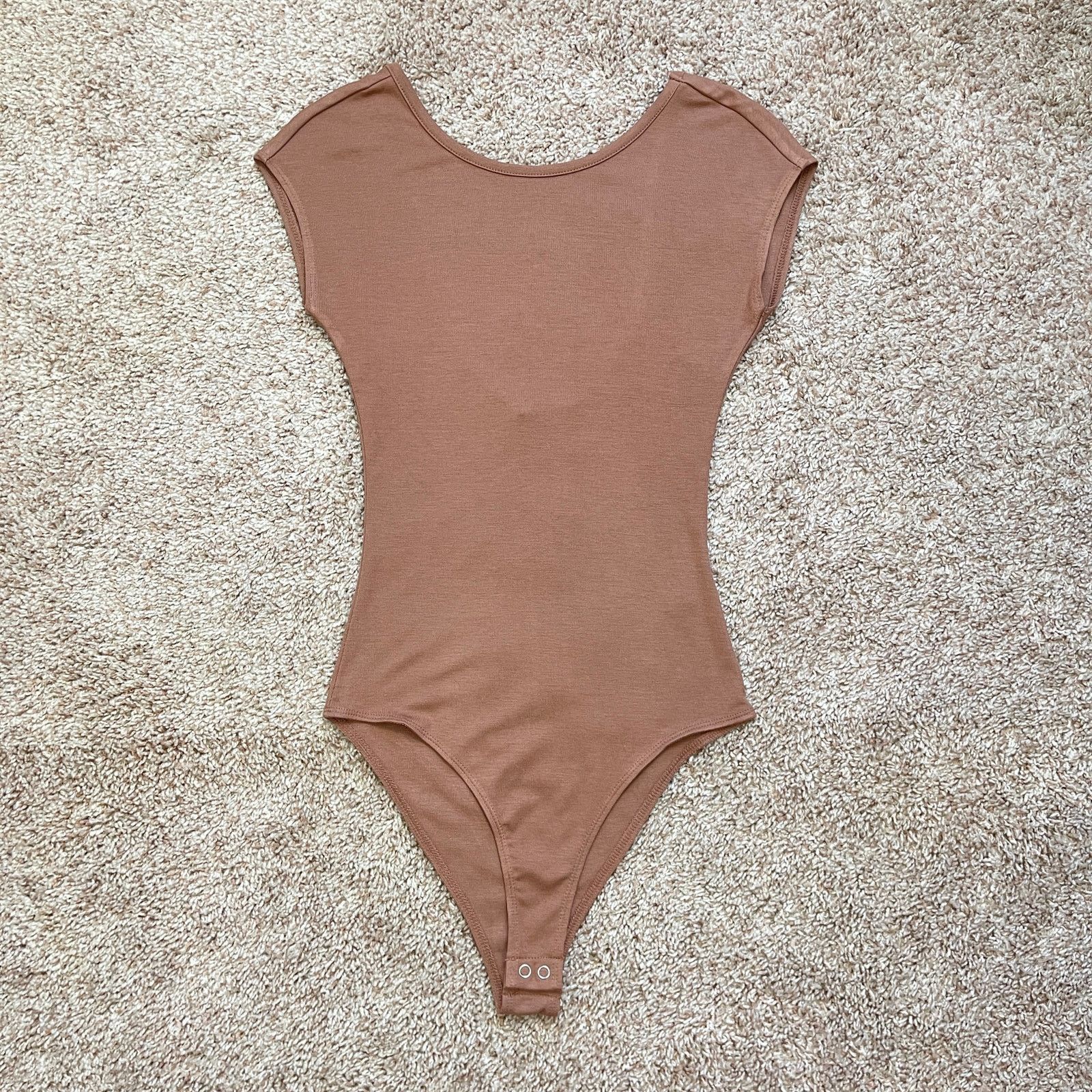 Forever 21 Forever 21 Scoop Back Short Sleeve Bodysuit Dusty Pink XS Size XS / US 0-2 / IT 36-38 - 18 Thumbnail