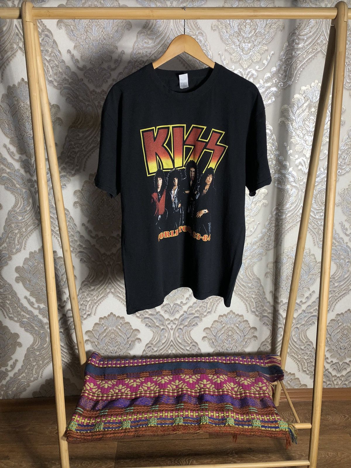 Band Tees × Vintage VERY RARE KISS WORLD TOUR ROCK T-SHIRT DOUBLE PRINTED 90s Size US XL / EU 56 / 4 - 2 Thumbnail