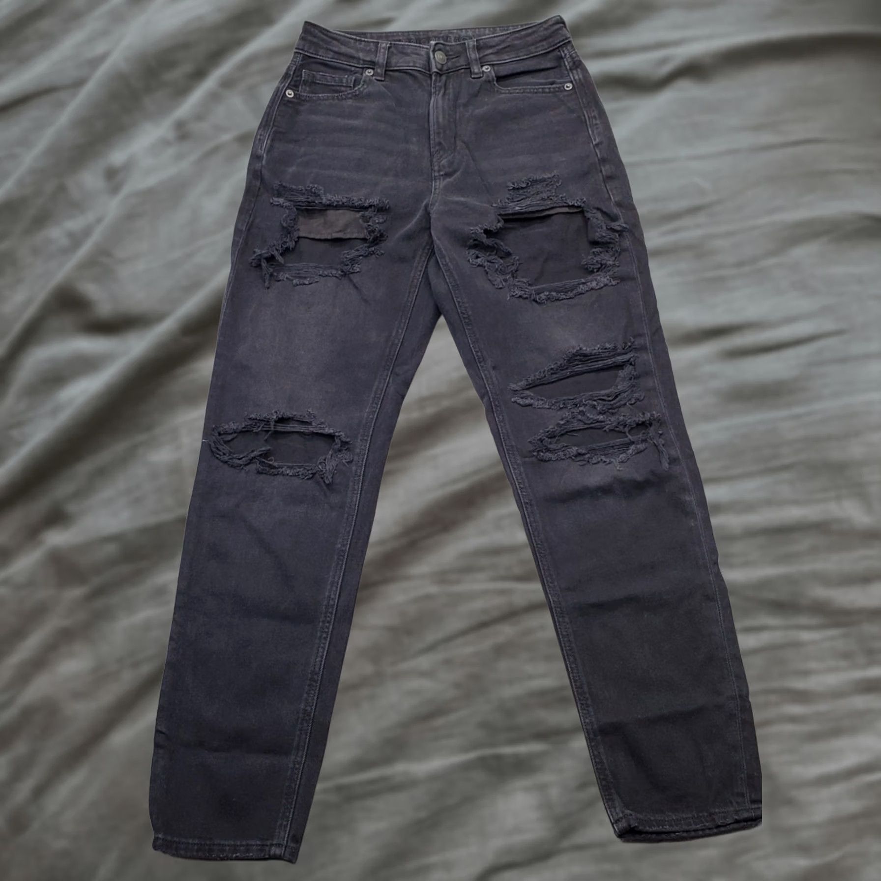 American Eagle Outfitters American Eagle Jeans Womens 0 Black Denim Distressed Dark Wash Casual Skinny Leg Jeans Size 25" / US 0 / IT 36 - 1 Thumbnail
