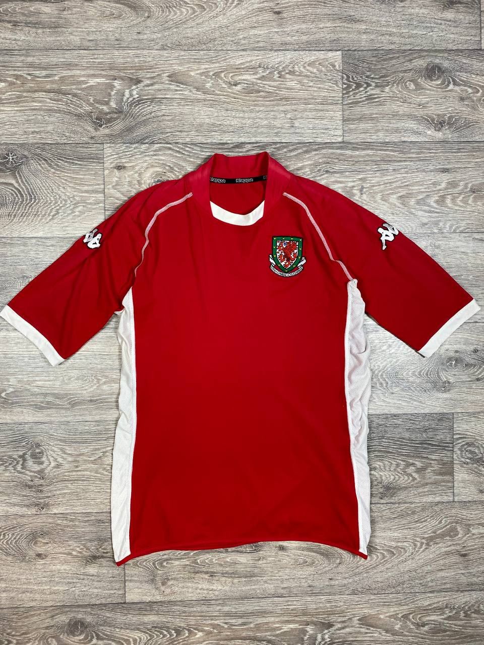 Kappa × Vintage Wales Soccer Jersey Football Shirt Original Size M 2003 Home Size US S / EU 44-46 / 1 - 1 Thumbnail