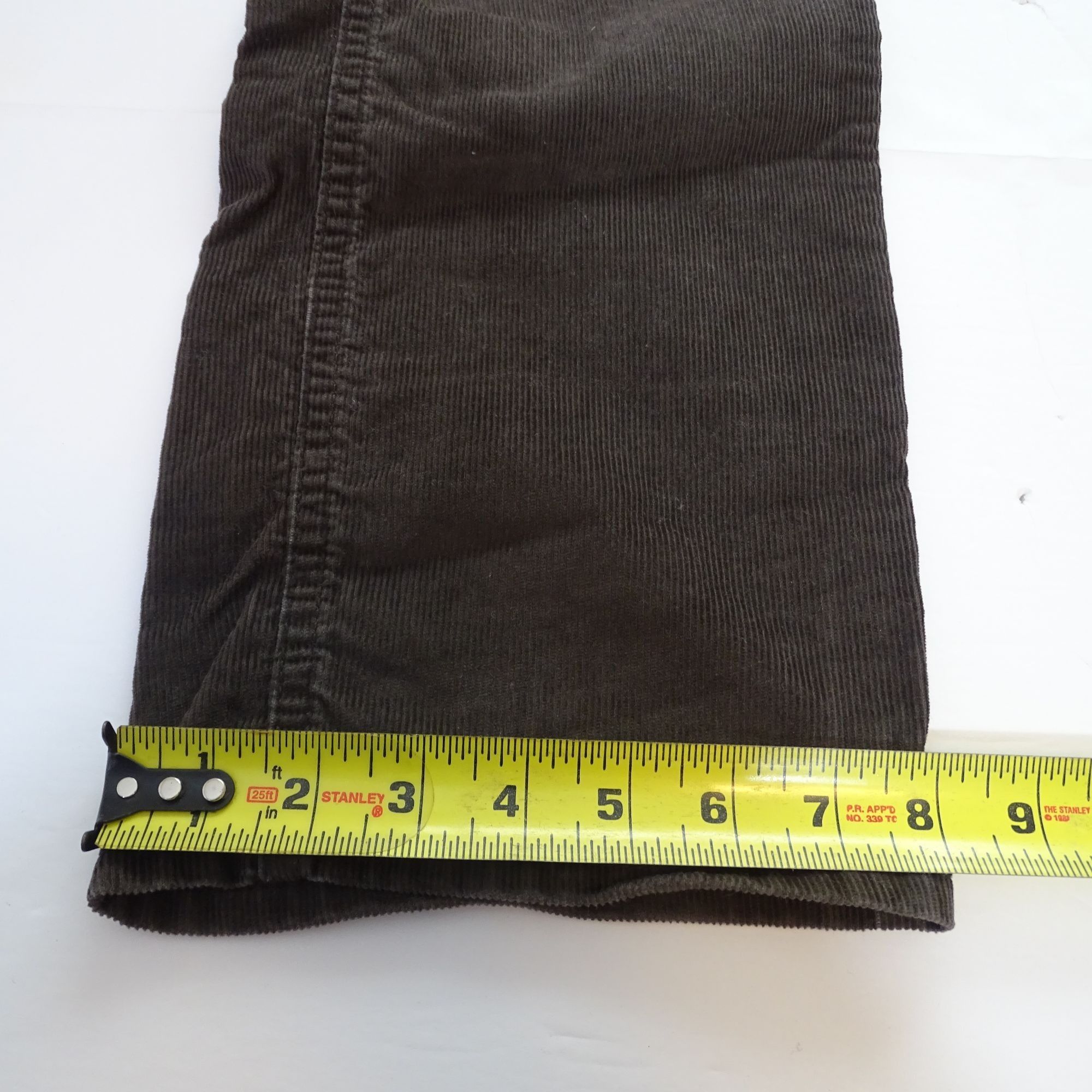 Eddie Bauer Eddie Bauer Women Brown Corduroy Modern Slim Straight Pants Size 36" / US 14 / IT 50 - 13 Thumbnail