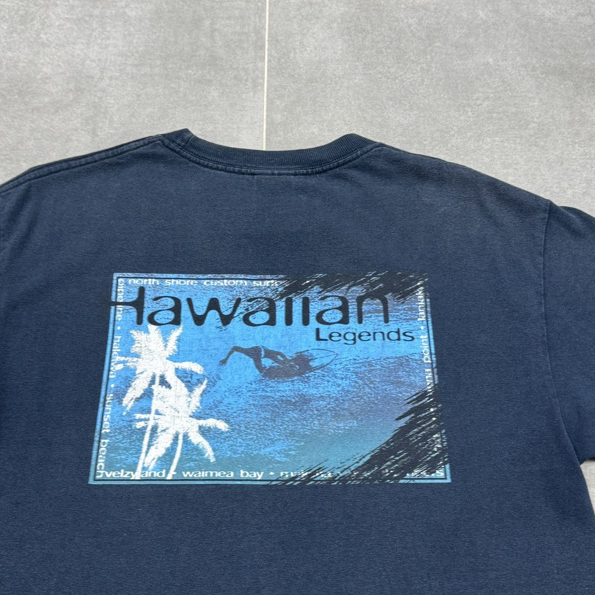 Vintage Vintage Hawaiian Legends Surfing T-Shirt Size M Size US M / EU 48-50 / 2 - 19 Thumbnail