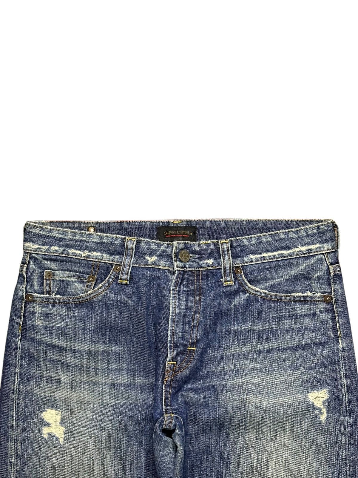 Japanese Brand Vintage Japanese Brand Faded Wash Distressed Ripped Jeans Size US 32 / EU 48 - 4 Thumbnail
