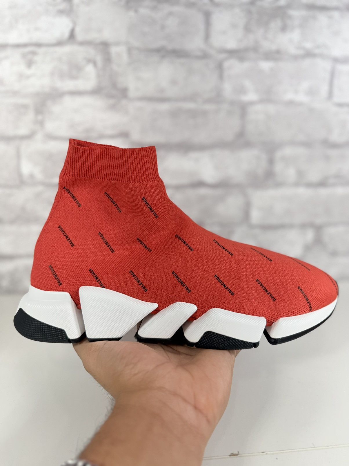 Balenciaga Balenciaga Sock Runners Size 11US/44EU Size US 11 / EU 44 - 7 Thumbnail