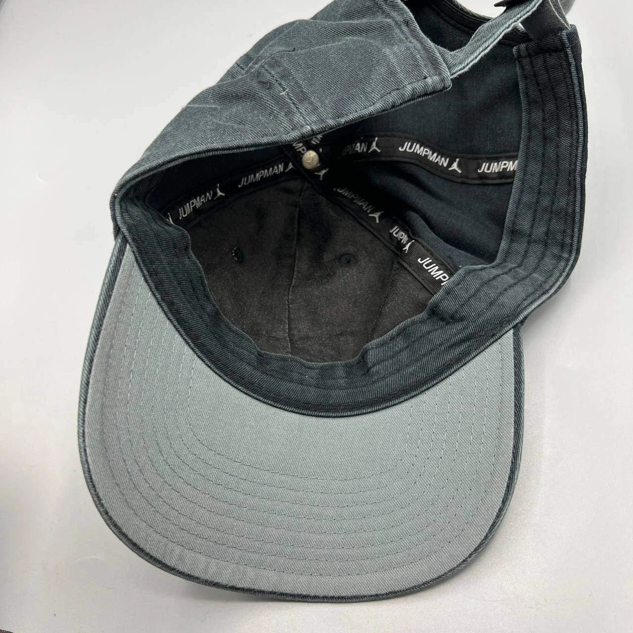 Jordan Brand Air Jordan Hat Men Embroidered Jumpman Strap Back Cap Size ONE SIZE - 2 Thumbnail