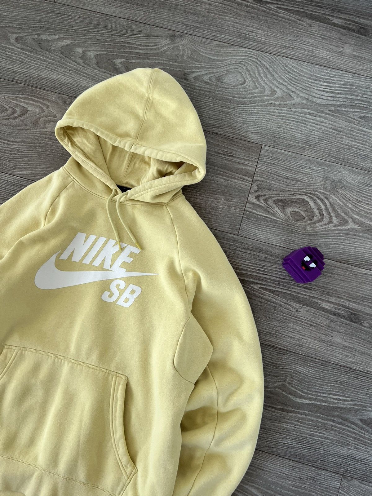 Nike SB Nike SB Professional Skate Style Big Logo Lemon Hoodie Size US M / EU 48-50 / 2 - 7 Thumbnail