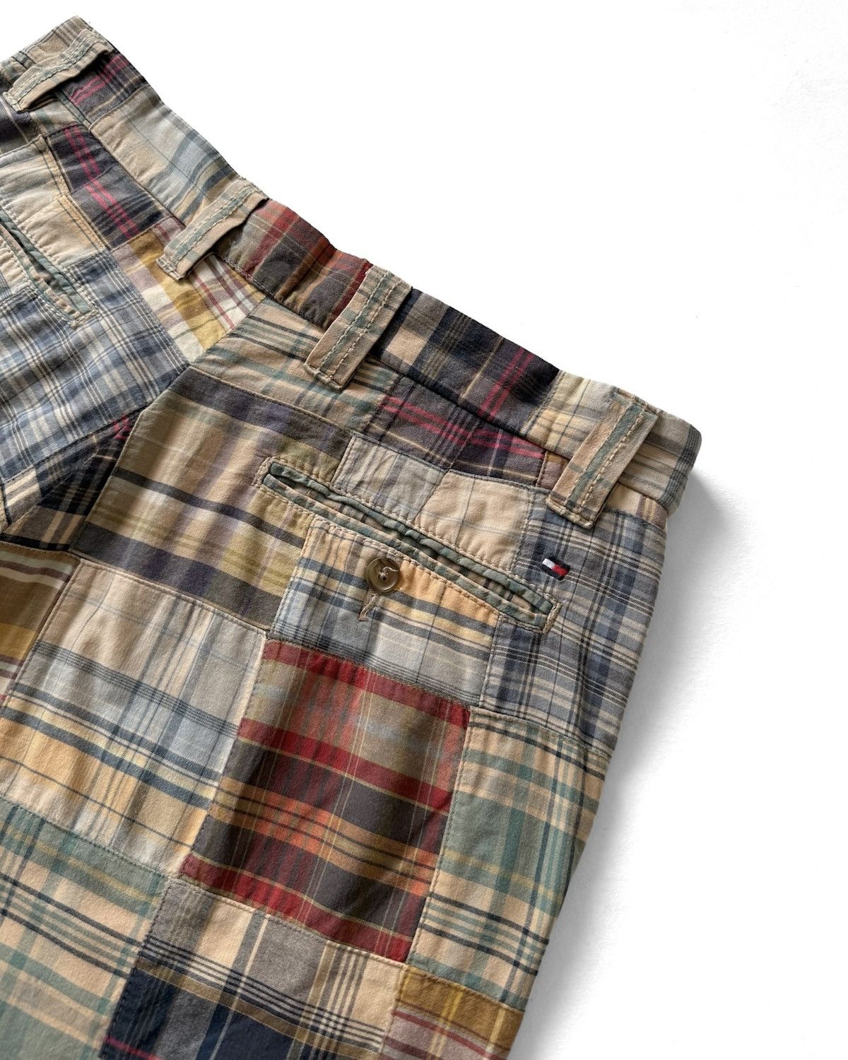 Tommy Hilfiger TOMMY HILFIGER PATCHWORK SHORT PANTS Size US 35 - 7 Thumbnail