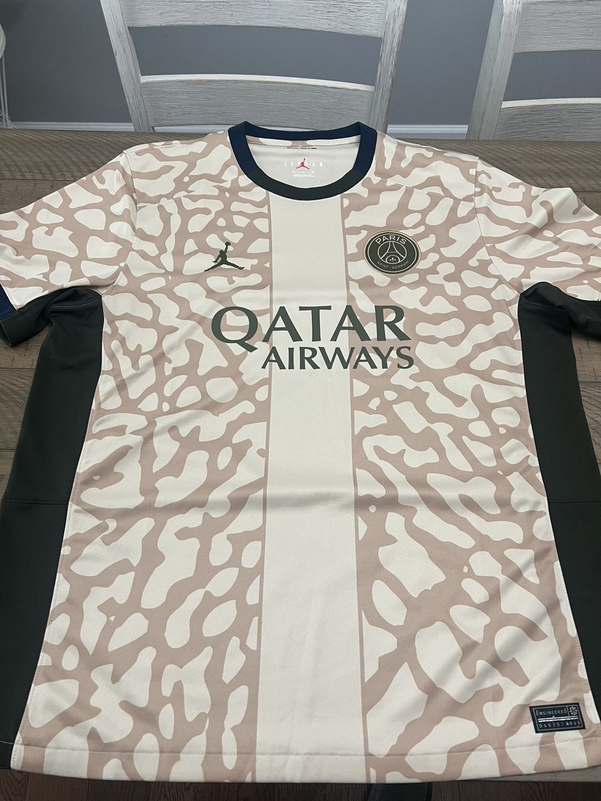 Jordan Brand PSG Jersey Size US XL / EU 56 / 4 - 1 Thumbnail