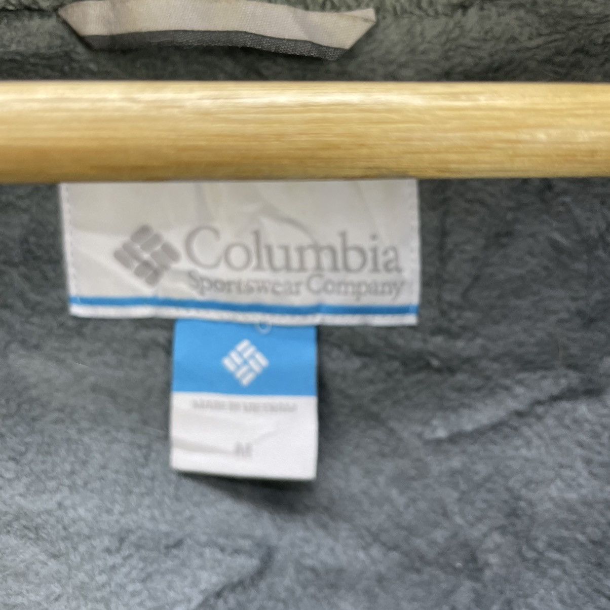 Columbia Vintage Columbia Sportwear Hooded Jacket Size US M / EU 48-50 / 2 - 5 Thumbnail