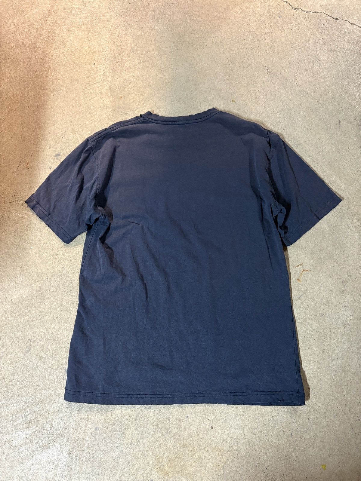Carhartt VTG 00’s Carhartt Distressed Pocket Tee T-shirt Faded Navy Size US XL / EU 56 / 4 - 3 Thumbnail