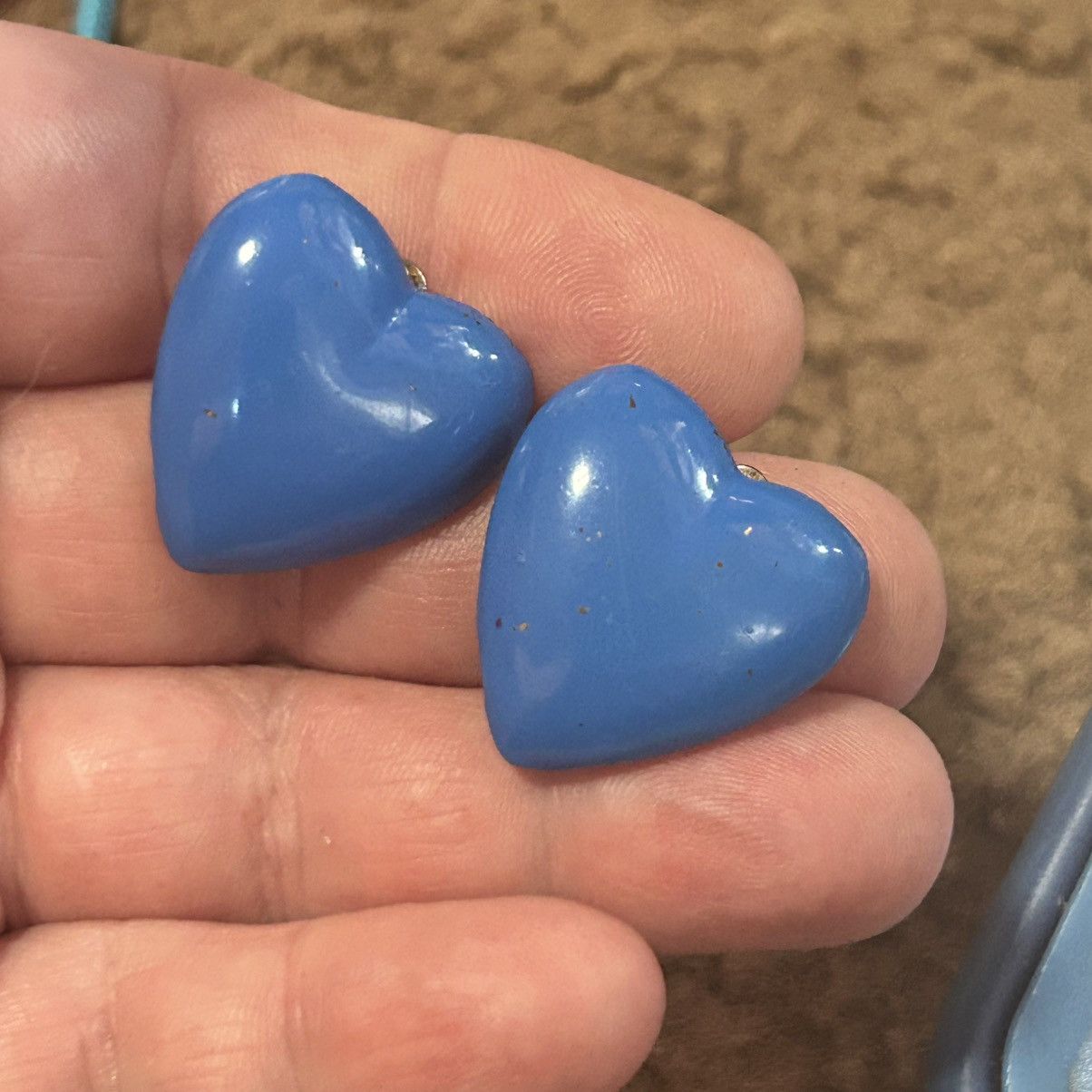 Vintage Vintage 70s-80s blue painted heart clip on earrings Size ONE SIZE - 4 Thumbnail