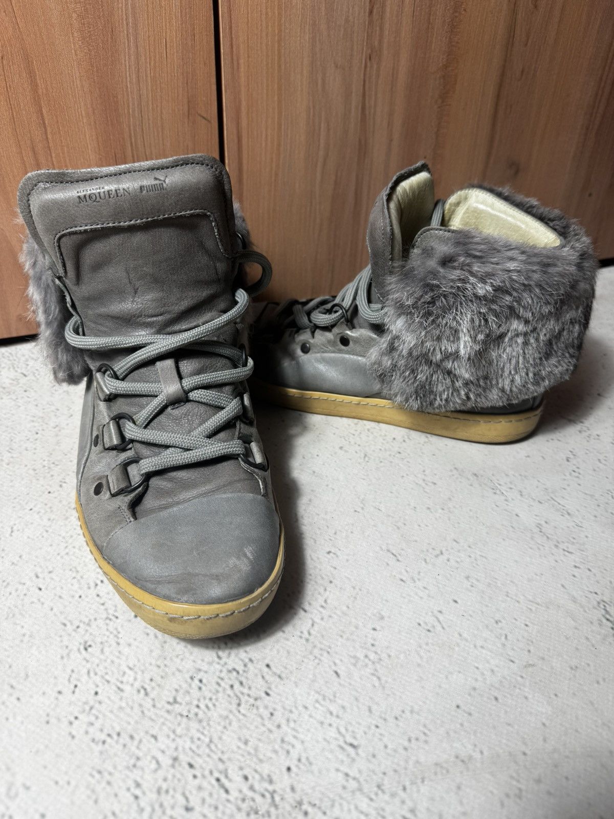 Alexander McQueen × Puma vintage alexander mcqueen x puma fuzzy sneakers rare 25 cm Size US 9 / IT 39 - 1 Thumbnail