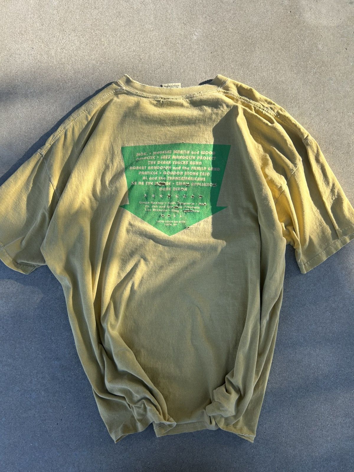 Vintage Vintage 2002 Moe Down Tee Size US XL / EU 56 / 4 - 4 Thumbnail