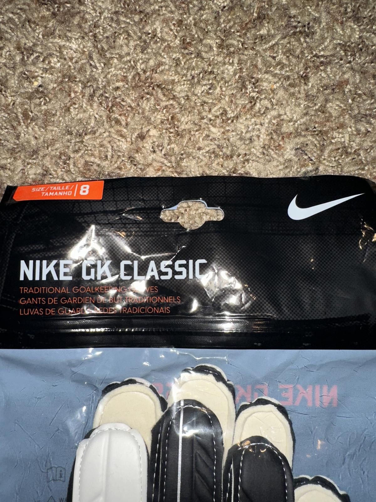 Nike Nike Adult Goalkeeper Volt Black White GK Classic Glove Size ONE SIZE - 2 Thumbnail