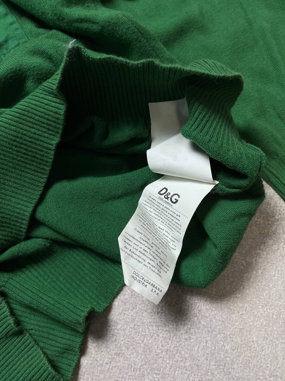 Dolce & Gabbana VINTAGE DOLCE&GABBANA AVANTGARDE V-NECK SWEATER XXL Size US XXL / EU 58 / 5 - 7 Thumbnail