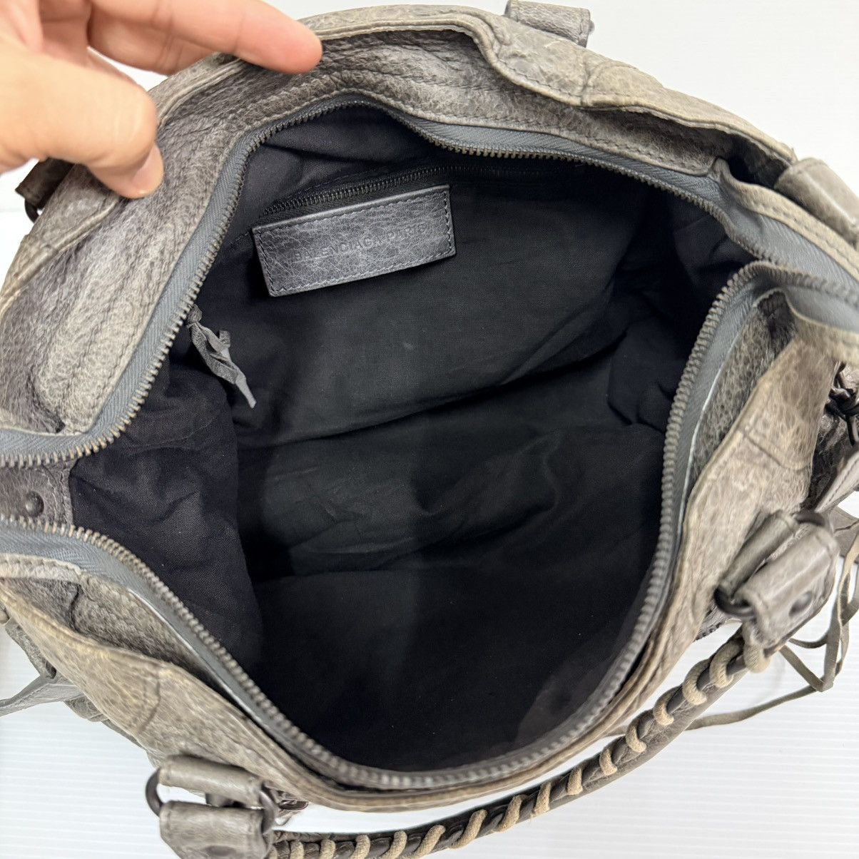 Balenciaga Balenciaga City Leather Large Shoulder Bag Size ONE SIZE - 12 Thumbnail