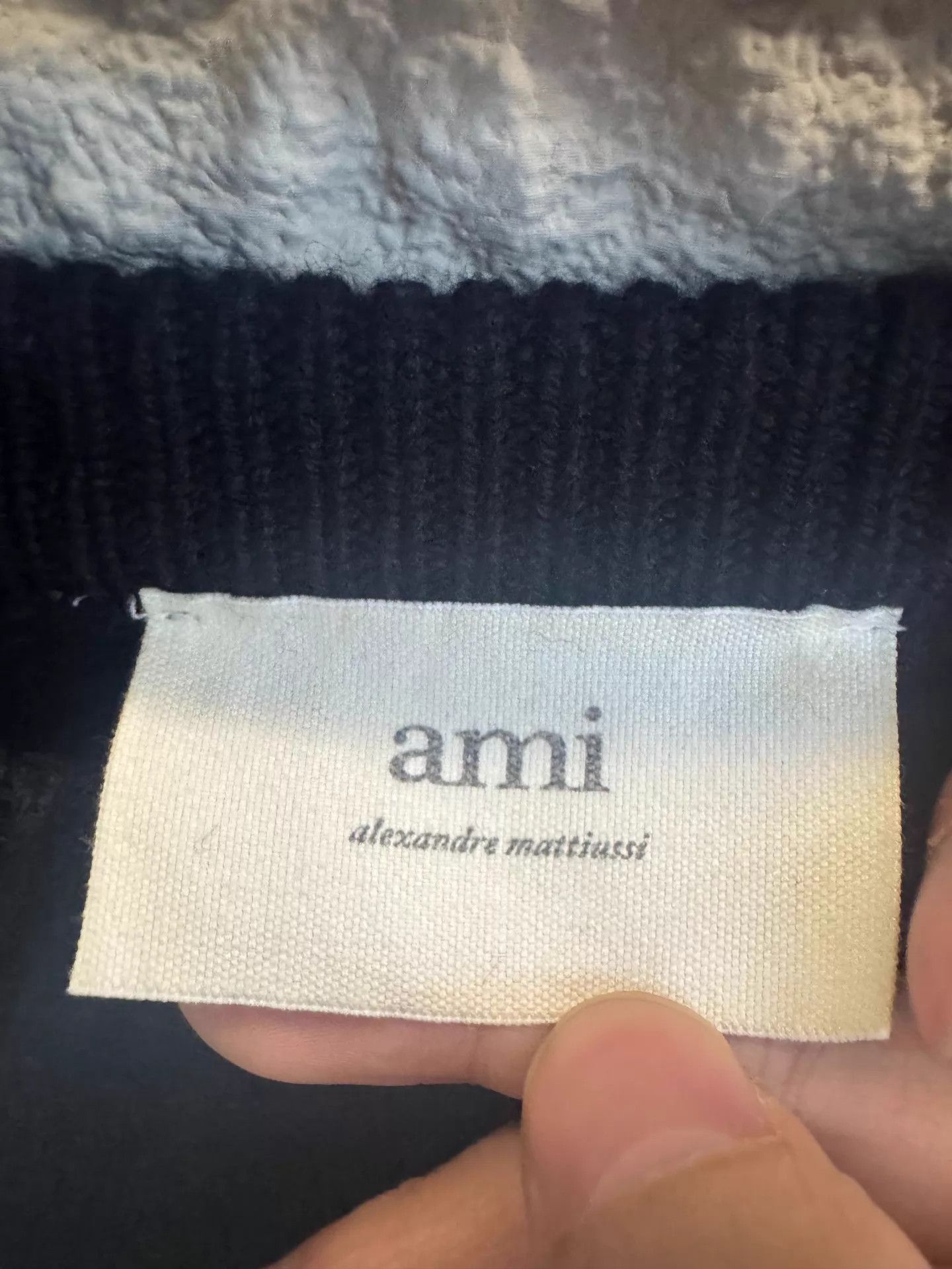 AMI AMI Black Heart A Logo Wool Sweater L Size US L / EU 52-54 / 3 - 3 Thumbnail