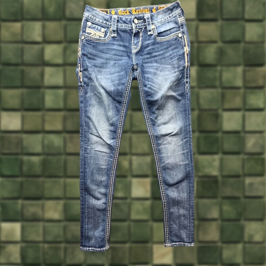 Vintage Rock Revival Jeans Womens 26x31 Betty Skinny Fit Ankle Mid Rise Distressed Size 26" / US 2 / IT 38 - 1 Thumbnail