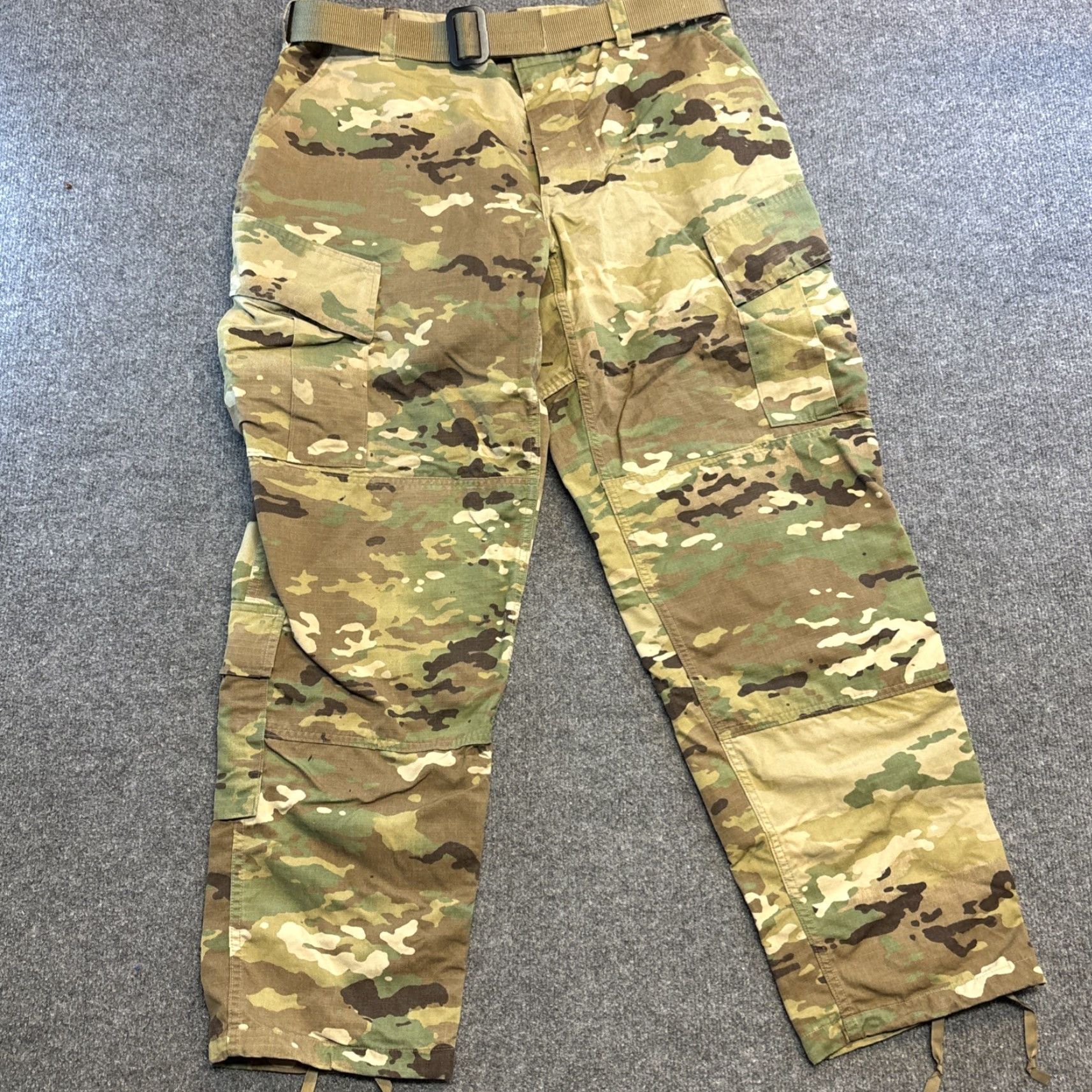Vintage US Military BDU Camo Cargo Pants Pants Unisex 36 Beige Green Belt Belt Loops Regular Straight Pocket Cargo Front Flat Front Button Fly Size US 36 / EU 52 - 6 Thumbnail