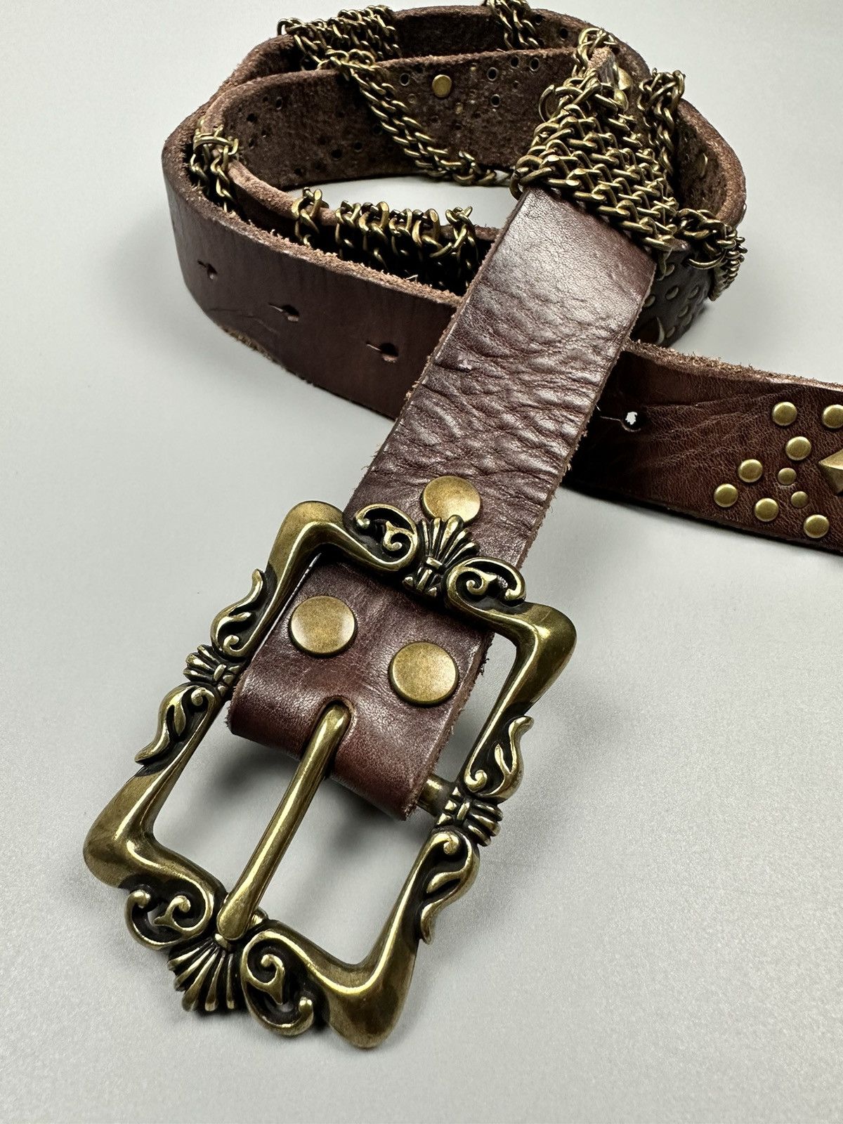 Japanese Brand Rare Gothic Celtic Flower Buckle Studded Leather Belt Size 34 - 4 Thumbnail