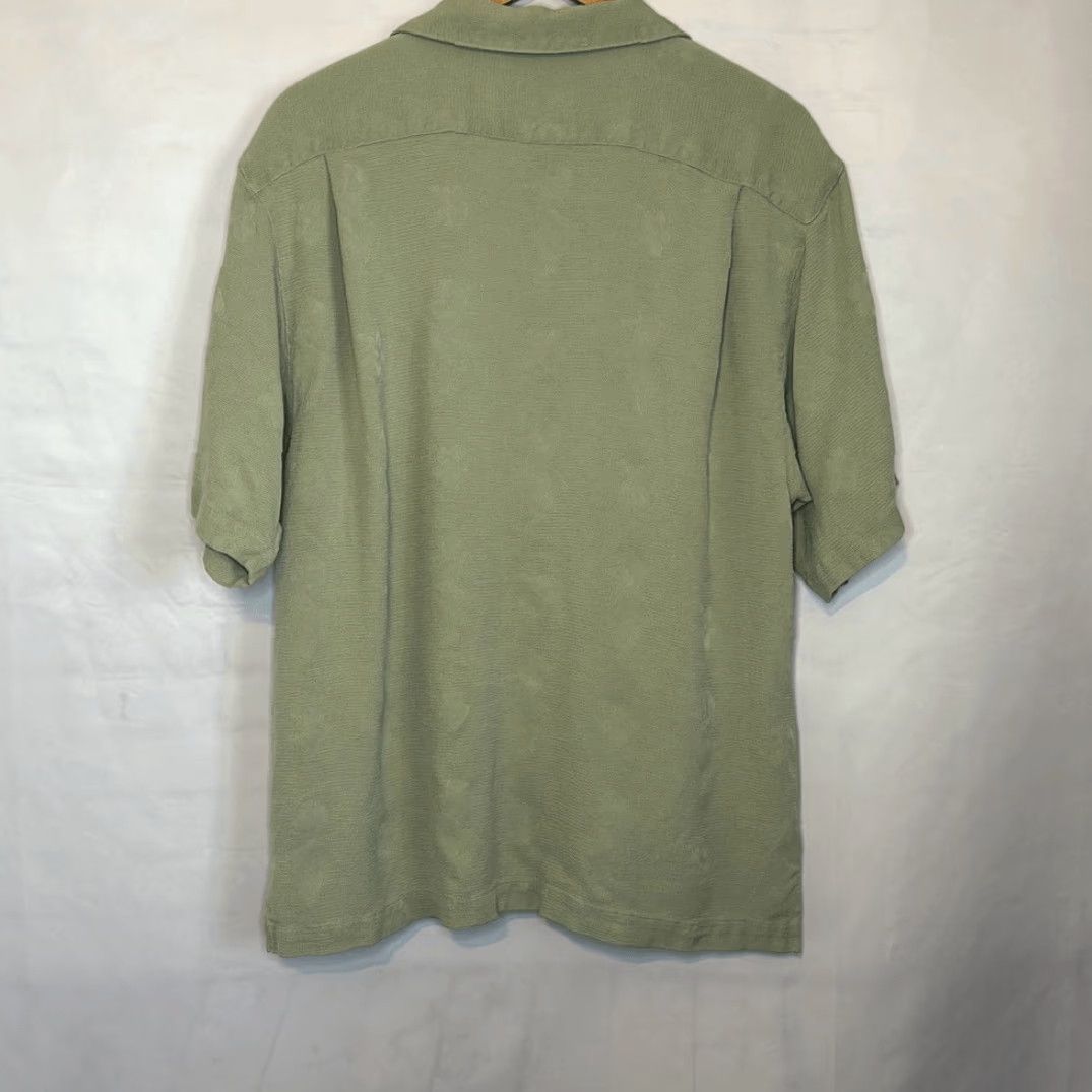 Tommy Bahama Tommy Bahama Shirt Green Short Sleeve Relax Button-Up Silk L Mens Hula Girl Size US L / EU 52-54 / 3 - 5 Thumbnail