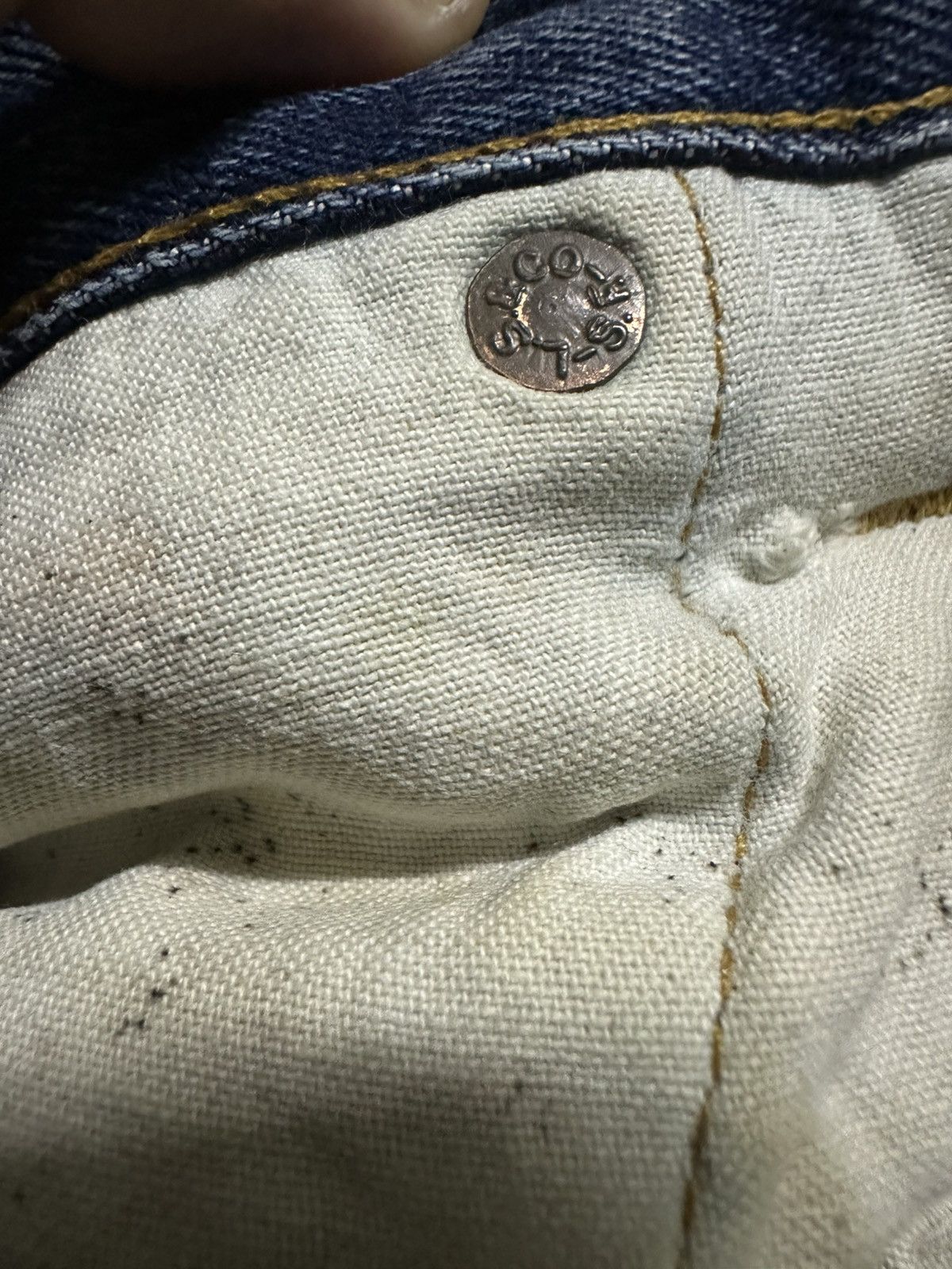Levi's Vintage Big e pek 201 lvc buckle back 90s Size US 30 / EU 46 - 22 Thumbnail