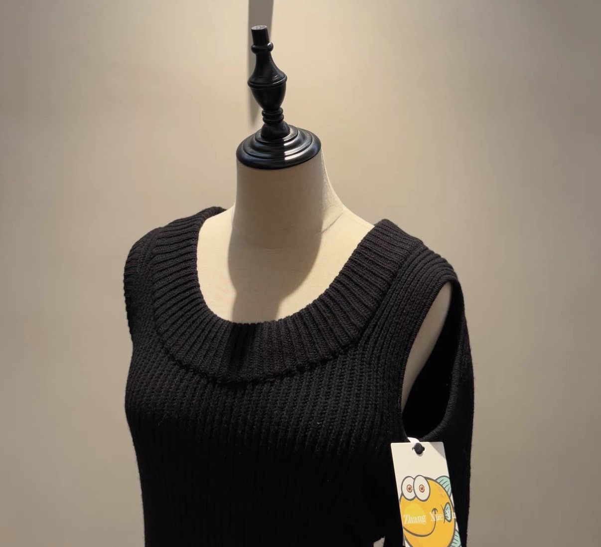 Rick Owens Rick Owens Mainline 21AW Runway "Banana" Wool Base Layer Size US S / EU 44-46 / 1 - 2 Thumbnail