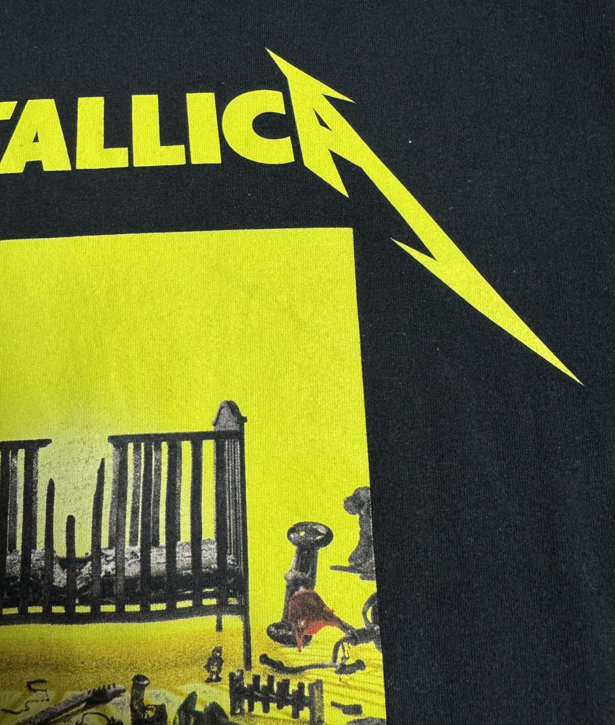 Metallica 2023 Metallica 72 Seasons Band T-Shirt Size US L / EU 52-54 / 3 - 6 Thumbnail