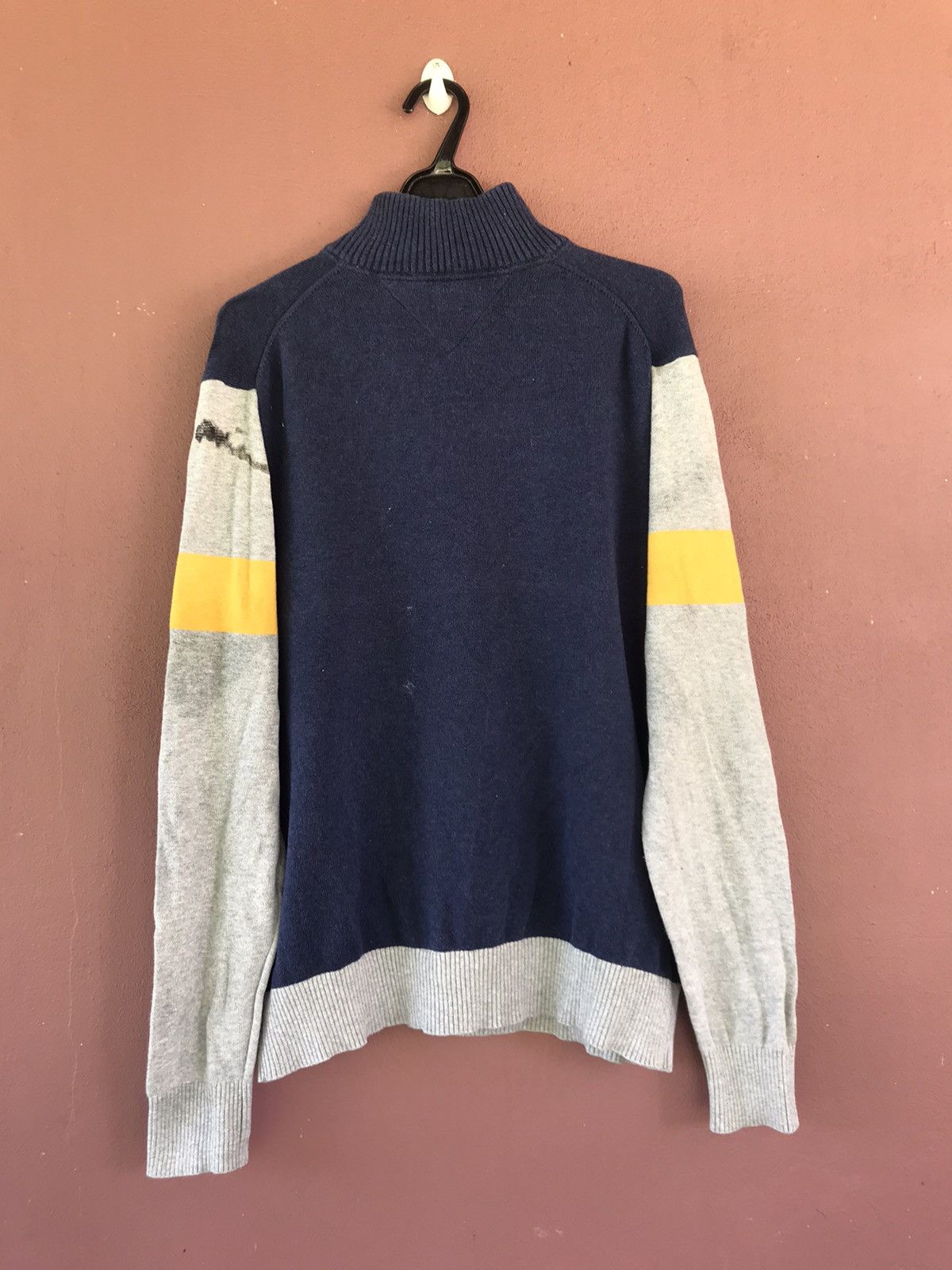 Tommy Hilfiger Tommy Hilfiger Sweatshirt size XL Size US XL / EU 56 / 4 - 2 Thumbnail