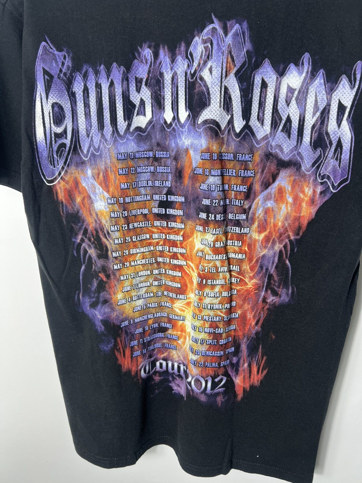 Guns N' Roses Vintage Guns N Roses Band Rock Tour Hot Sexy Girl T-shirt Size US S / EU 44-46 / 1 - 6 Thumbnail