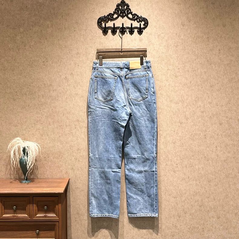 Louis Vuitton Louis Vuitton 24 Year New Washed Blue Leather Logo Jeans Size US 40 / EU 56 - 2 Thumbnail