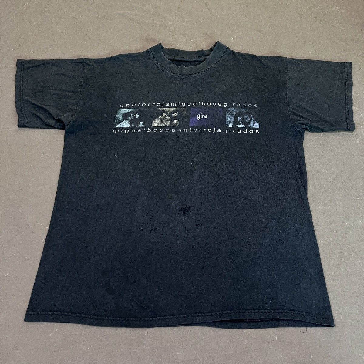 Band Tees × Vintage Vintage Girados Live Miguel Bosé Ana Torroja Tee Faded Size US L / EU 52-54 / 3 - 2 Thumbnail