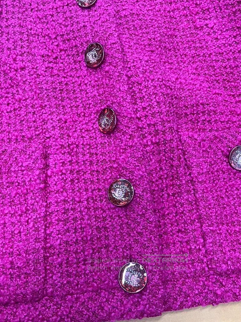 Chanel Chanel Rose-red diamond buckle short jacket Size XS / US 0-2 / IT 36-38 - 2 Thumbnail