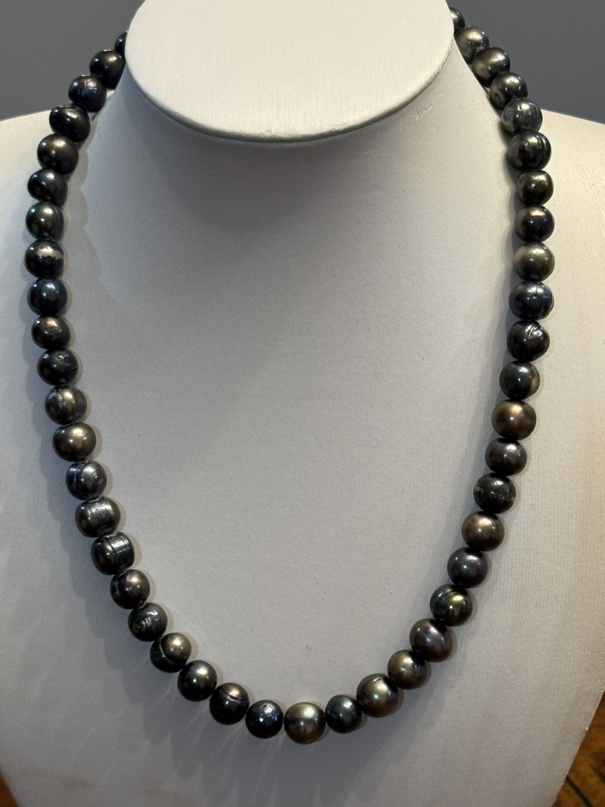 Jewelry Baroque Black Tahitian Natural Pearl Strand Necklace Size 30 - 3 Thumbnail