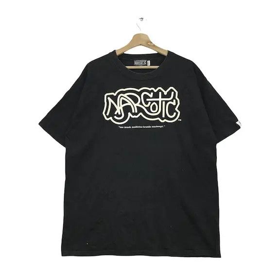 Narcotic GDC Vtg NARCOTIC JAPAN STREETWEAR Stock Logo Tee Shirt Harajuku Size US L / EU 52-54 / 3 - 1 Thumbnail