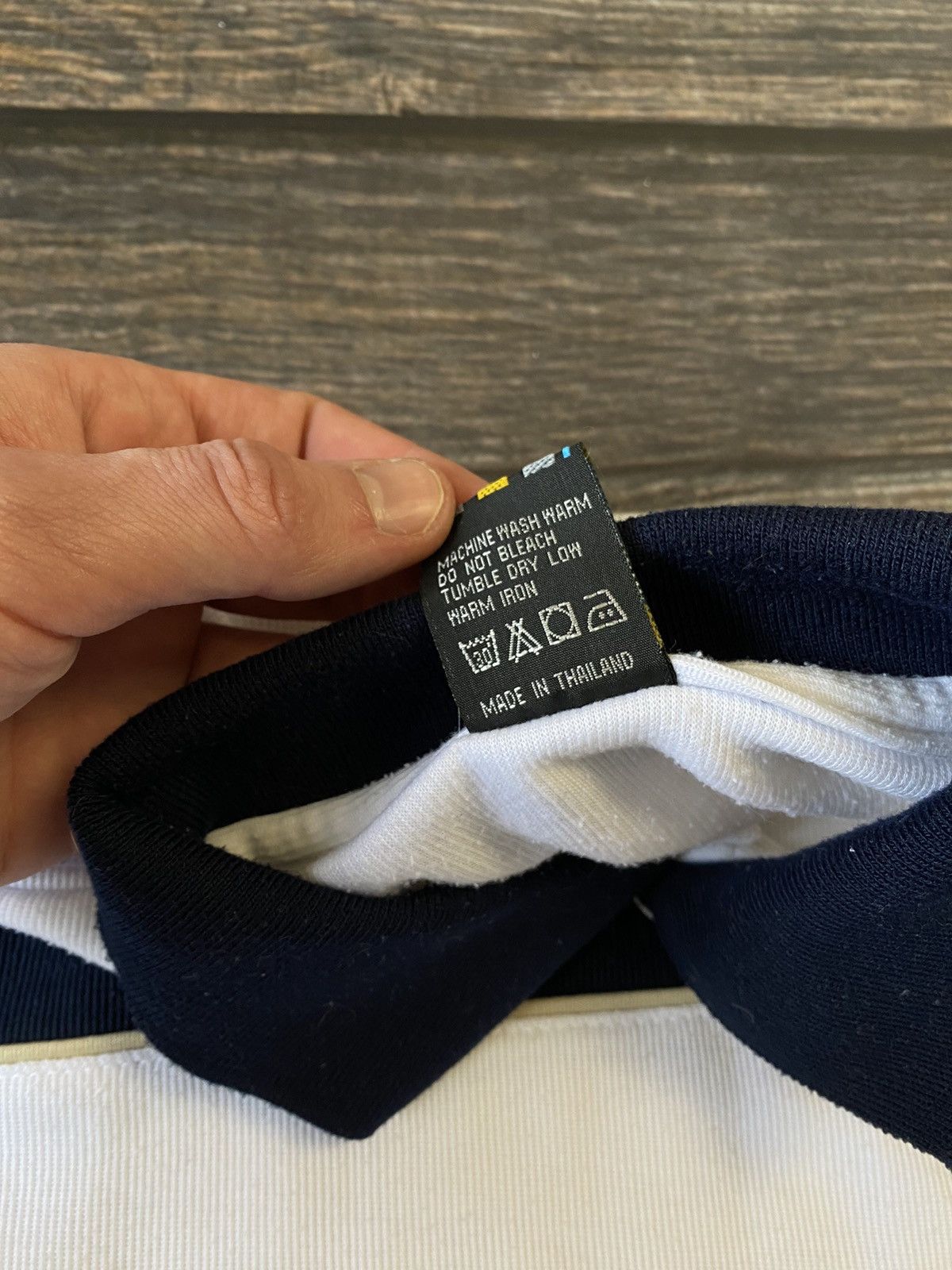 BMW × Japanese Brand 90’s BMW embroidered centre logo shirt Size US XL / EU 56 / 4 - 5 Thumbnail