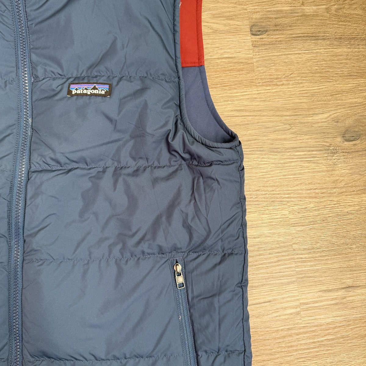 Patagonia Patagonia Reversible Down Vest Blue Red Vintage Size US S / EU 44-46 / 1 - 4 Thumbnail