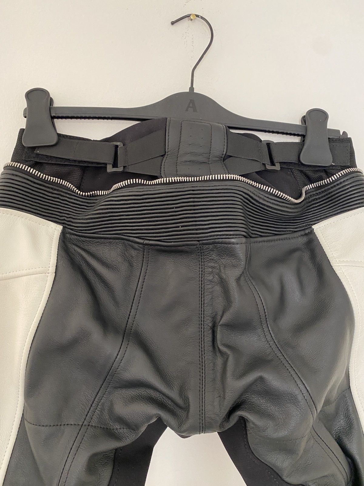 1017 ALYX 9SM Rare sample Alyx / spidi moto leather pant Size US 28 / EU 44 - 5 Thumbnail
