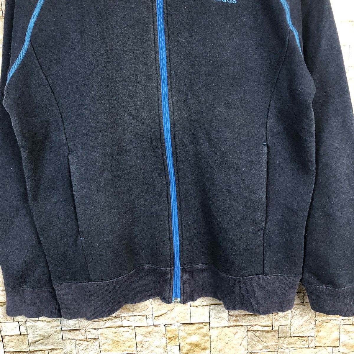 Adidas Adidas Black Sweatshirt #A794 Size US M / EU 48-50 / 2 - 6 Thumbnail