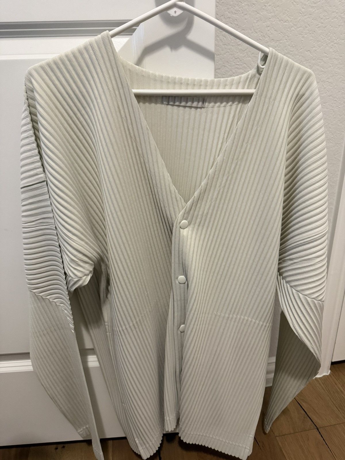 Homme Plisse Issey Miyake Homme Plisse Issey Miyake Cardigan Size US L / EU 52-54 / 3 - 1 Thumbnail